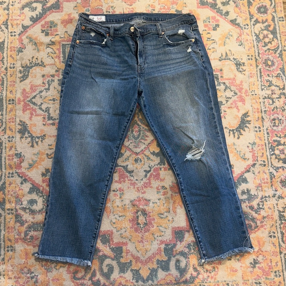 GAP girlfriend mid rise jeans